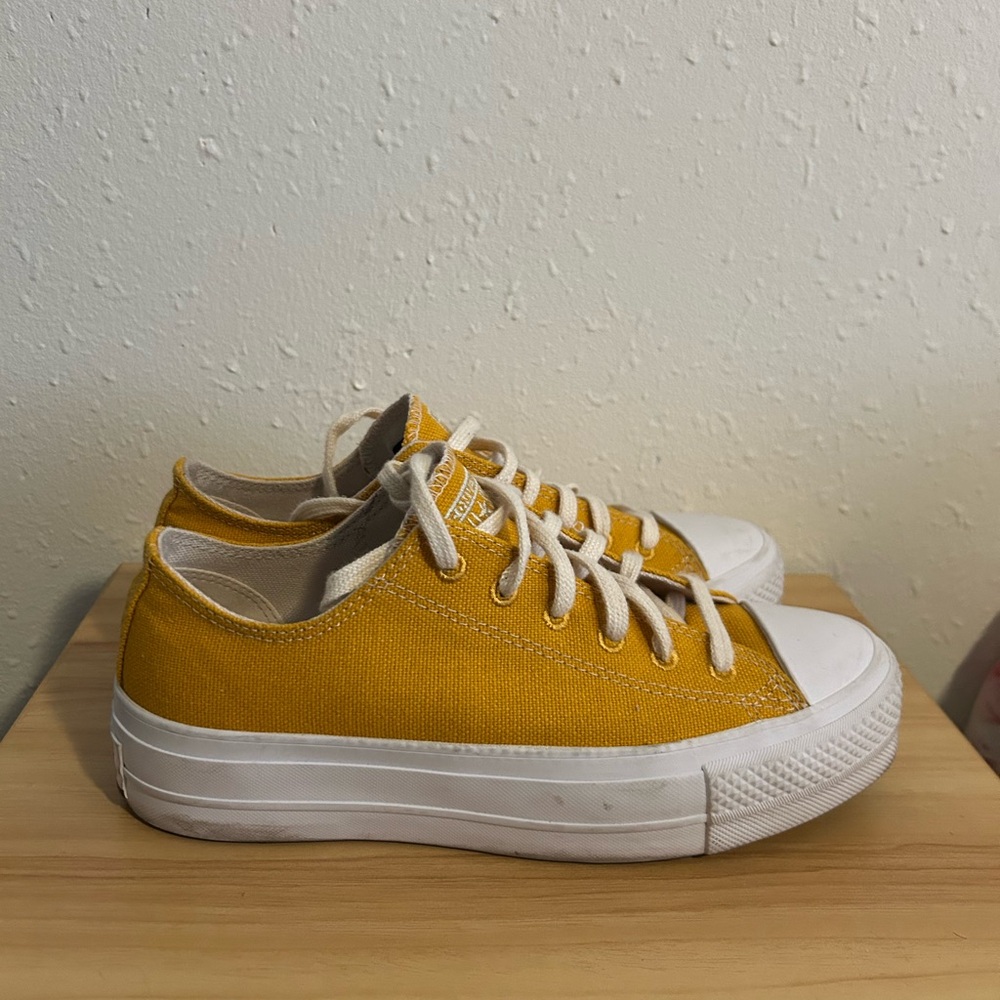 Mustard Platform Converse - image 3